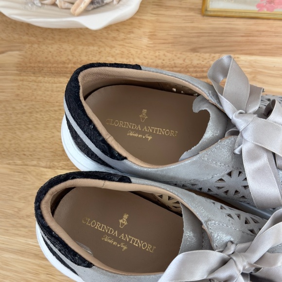 Clorinda Antinori Perforated Leather Zoey Lace Up Sneakers Size 39 Designer - Picture 4 of 9